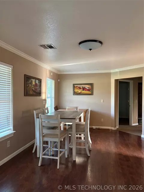 Dining - 63406 E 90th Rd, Miami, OK 74354 photo 2 of 2