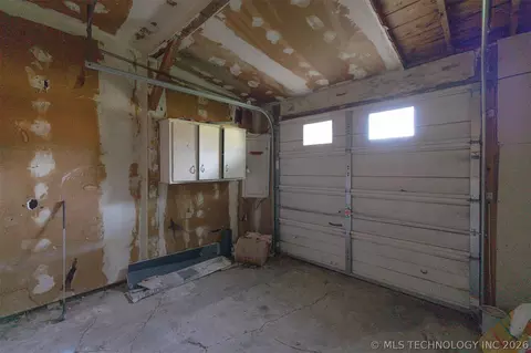 903 E Beverly St, Ada, OK 74820 photo 15