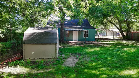 903 E Beverly St, Ada, OK 74820 photo 37