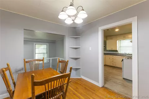 903 E Beverly St, Ada, OK 74820 photo 7