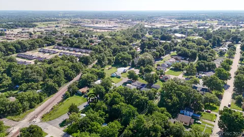 903 E Beverly St, Ada, OK 74820 photo 43