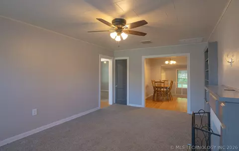 903 E Beverly St, Ada, OK 74820 photo 7