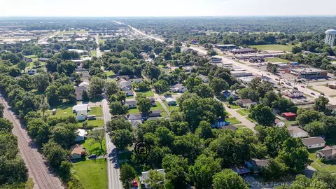 903 E Beverly St, Ada, OK 74820 photo 41