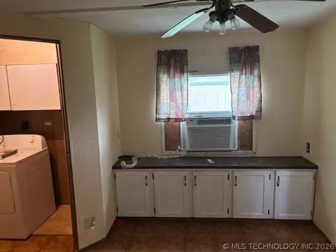 110 W Mcdaniel St, Webbers Falls, OK 74470 photo 5