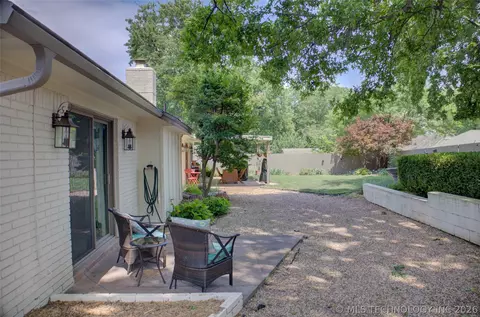 Exterior - 6868 E 55th St, Tulsa, OK 74145 photo 16 of 22