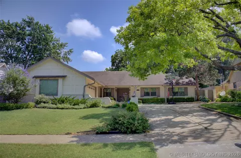 Exterior - 6868 E 55th St, Tulsa, OK 74145 photo 3 of 22