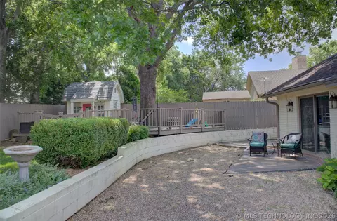 Exterior - 6868 E 55th St, Tulsa, OK 74145 photo 15 of 22