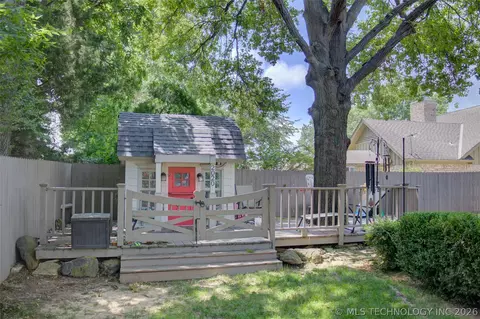 Exterior - 6868 E 55th St, Tulsa, OK 74145 photo 14 of 22