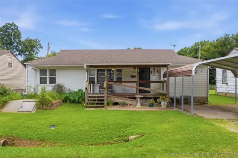 5514 W 3rd St, Tulsa, OK 74127