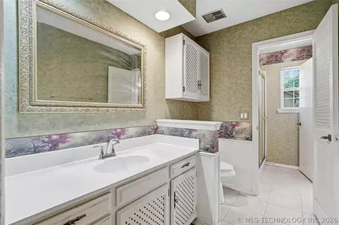 Bath - 3776 E 82nd Ct, Tulsa, OK 74137 photo 1 of 4