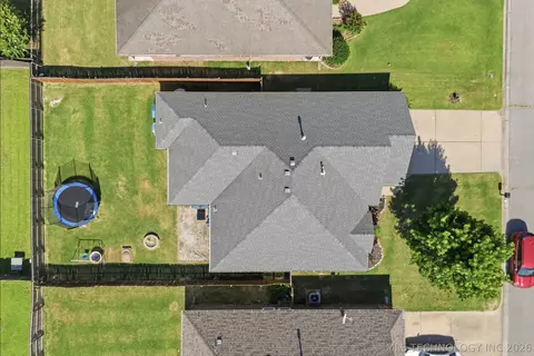 View/Area - 19005 E 50th St, Tulsa, OK 74134 photo 2 of 5