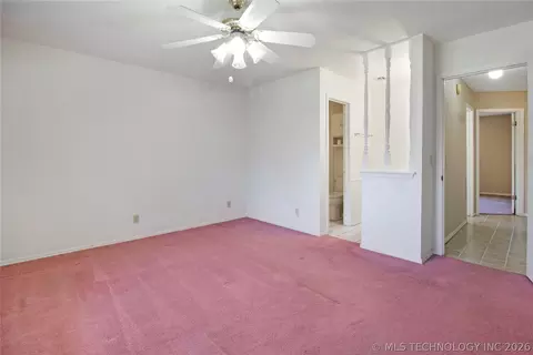 Bedroom - 1079 E 137th St, Glenpool, OK 74033 photo 3 of 5