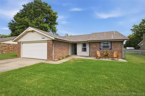 426 Burbank St, Muskogee, OK 74403