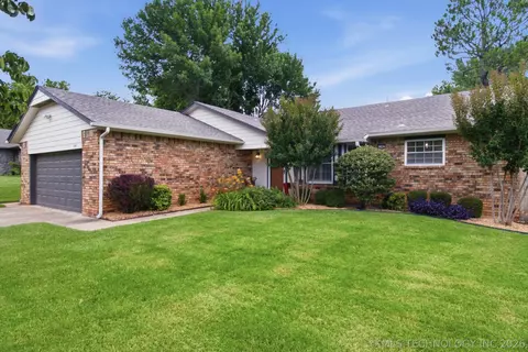 11467 S 98th East Ave, Bixby, OK 74008