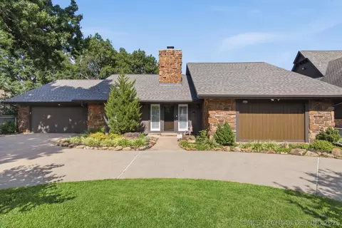 6407 S Quebec Ave, Tulsa, OK 74136