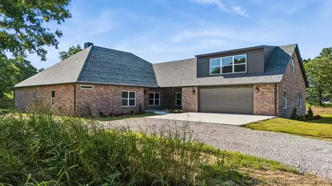 17662 N 114th Ave, Skiatook, OK 74070