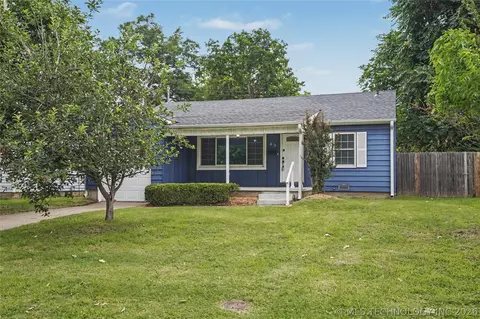 49 E 52nd St, Tulsa, OK 74105