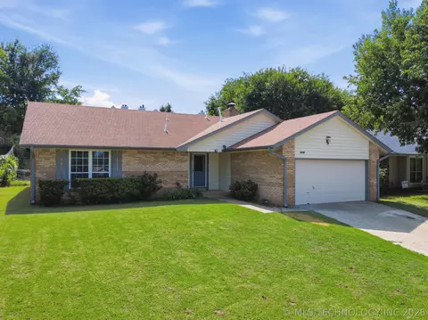 6270 S 31st West Ave, Tulsa, OK 74132