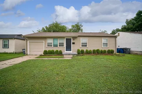 6207 E Newton St, Tulsa, OK 74115