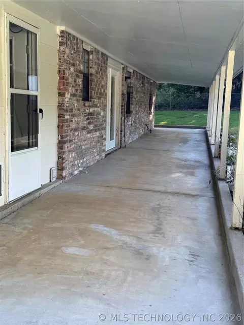 Exterior - 85 Pine St, Mead, OK 73449 photo 5 of 9