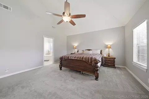 Bedroom - 6400 El Paso Pl, Broken Arrow, OK 74014 photo 1 of 4