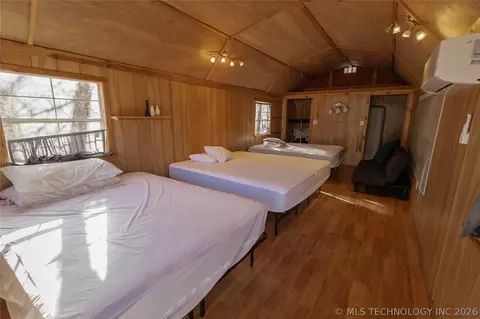 Bedroom - 37801 County Road 492 Rd, Eucha, OK 74342 photo 11 of 13