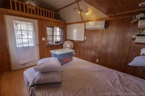 Bedroom - 37801 County Road 492 Rd, Eucha, OK 74342 photo 10 of 13