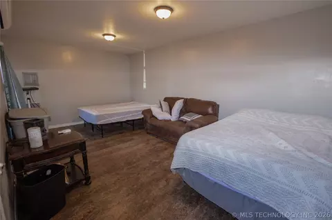Bedroom - 37801 County Road 492 Rd, Eucha, OK 74342 photo 5 of 13