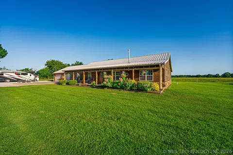 Exterior - 25508 E 740 Rd, Wagoner, OK 74467 photo 4 of 11