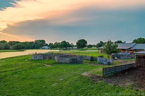 View/Area - 25508 E 740 Rd, Wagoner, OK 74467 photo 6 of 17