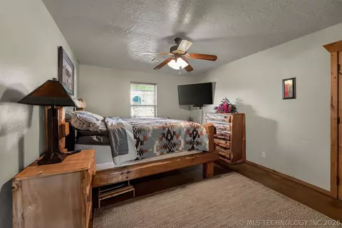 Bedroom - 25508 E 740 Rd, Wagoner, OK 74467 photo 5 of 5