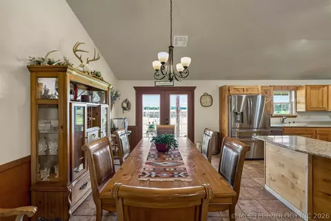 Dining - 25508 E 740 Rd, Wagoner, OK 74467 photo 1 of 1