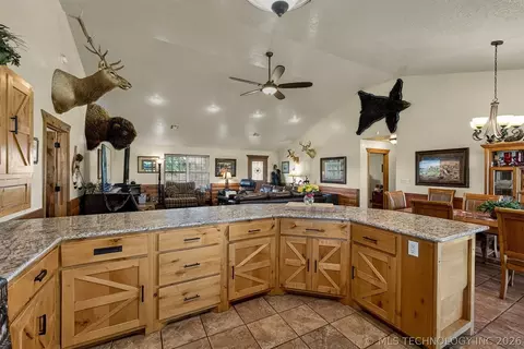 Kitchen - 25508 E 740 Rd, Wagoner, OK 74467 photo 5 of 5