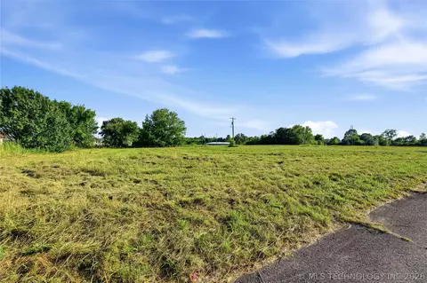 1100 Knapp Ave, Warner, OK 74469 photo 24