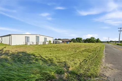 1100 Knapp Ave, Warner, OK 74469 photo 35