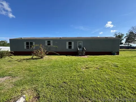 461388 E 830 Rd, Stilwell, OK 74960