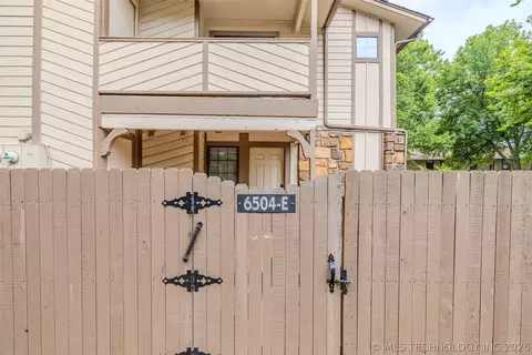 6504 S Memorial Drive 12e, Tulsa, OK 74133