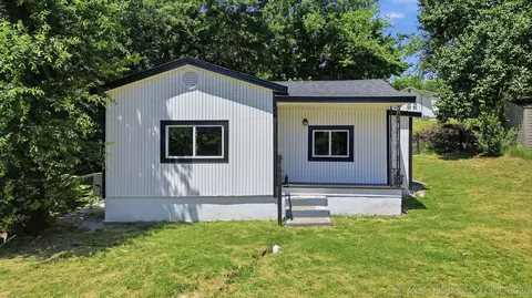 312 N Industrial Ave, Sand Springs, OK 74063