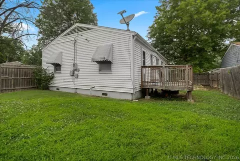 7104 E 8th St, Tulsa, OK 74112 photo 22