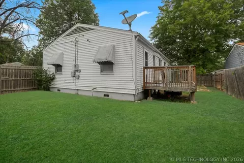7104 E 8th St, Tulsa, OK 74112 photo 21