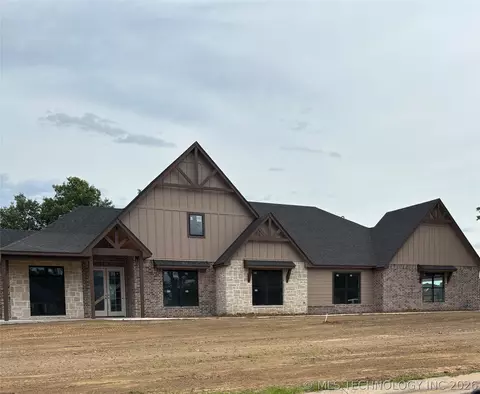 30509 E 63rd St S, Broken Arrow, OK 74014
