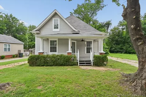608 S Hickory St, Sapulpa, OK 74066