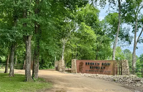 56 River Landing Trl, Eagletown, OK 74734