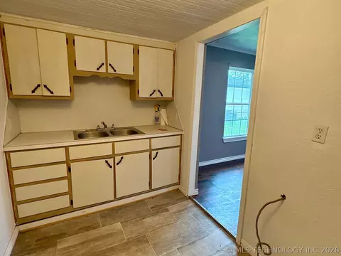 Kitchen - 410 E 2nd St, Stroud, OK 74079 photo 3 of 4
