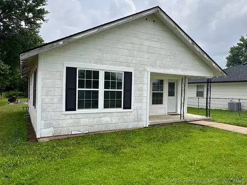 Other - 410 E 2nd St, Stroud, OK 74079 photo 1 of 12