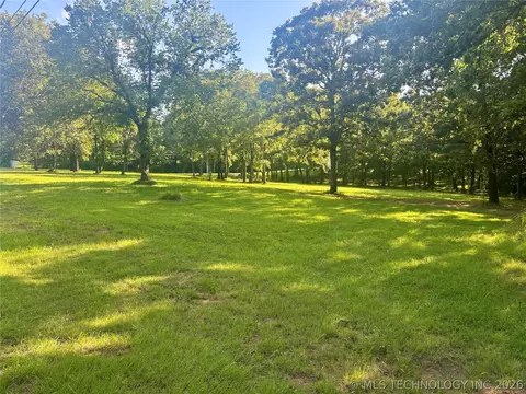 E 700 Road, Wagoner, OK 74467