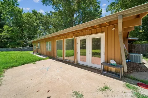 Other - 2507 E Sidney Ave, Broken Arrow, OK 74014 photo 5 of 6