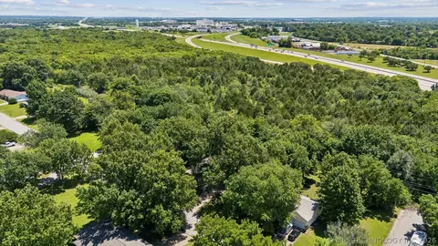 View/Area - 2507 E Sidney Ave, Broken Arrow, OK 74014 photo 1 of 3
