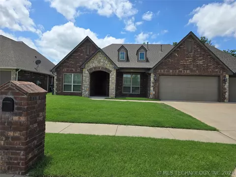 7818 N 144th Ave E, Owasso, OK 74055
