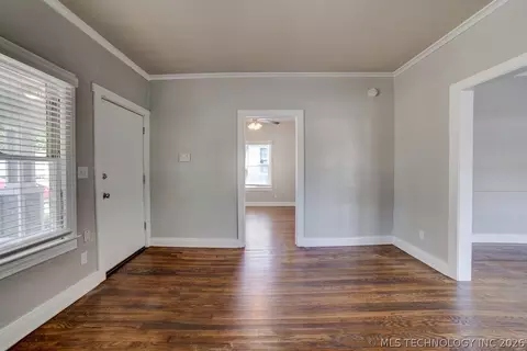 2520 E 7th St, Tulsa, OK 74104 photo 8